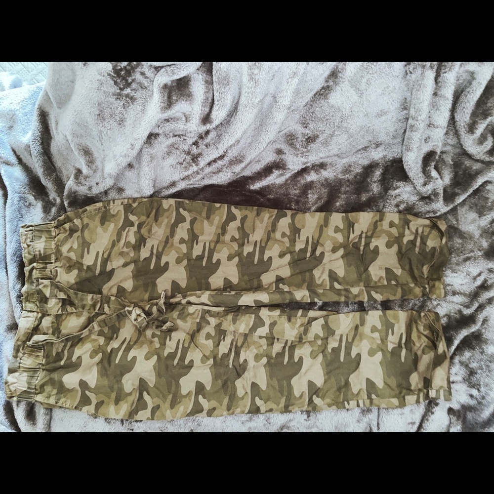 Camouflage pants